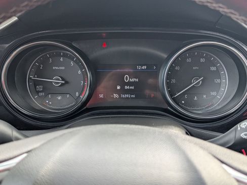 Used 2022 Buick Encore GX Select w/ Sport Touring Package image 17