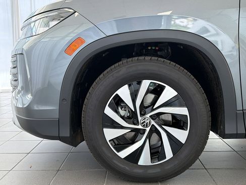New 2026 Volkswagen Tiguan S FWD image 12