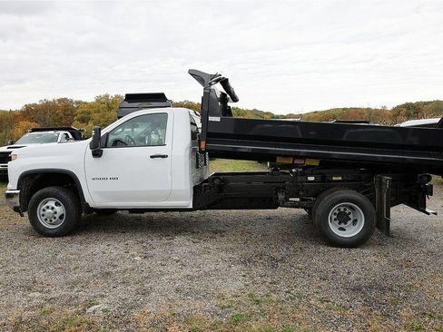 New 2025 Chevrolet Silverado 3500 W/T w/ WT Convenience Package image 2