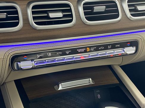 New 2026 Mercedes-Benz GLE 53 AMG 4MATIC image 27