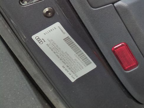 Used 2022 Audi A4 2.0T Premium Plus w/ Premium Plus Package image 34