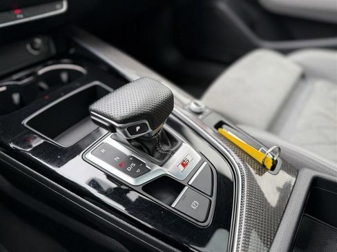 Used 2023 Audi S4 Premium image 28