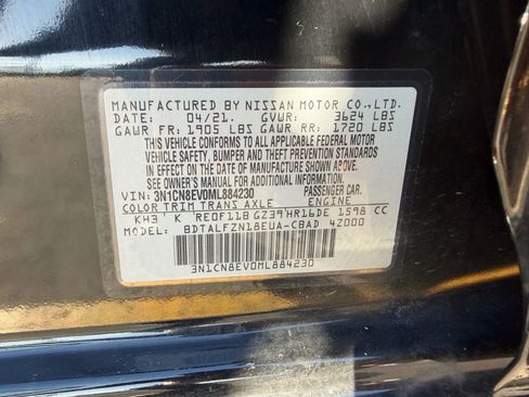 Used 2021 Nissan Versa SV image 31