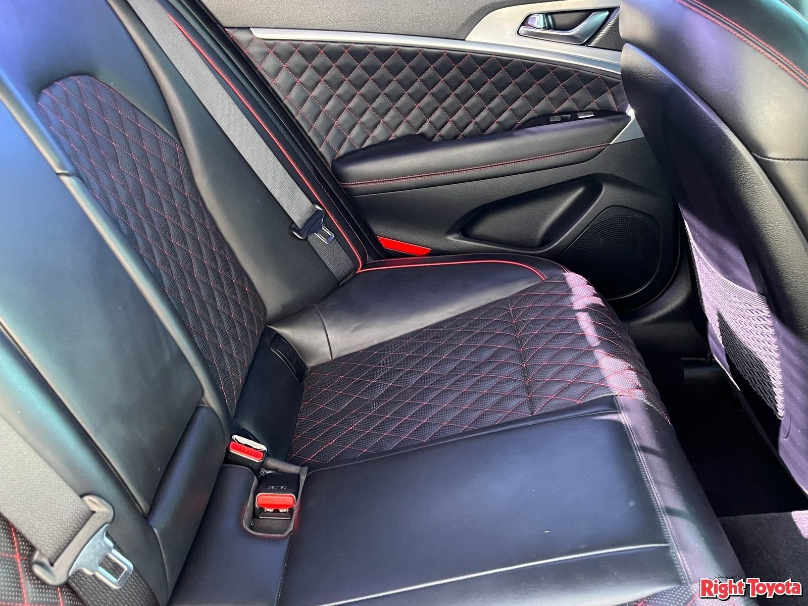 Used 2019 Genesis G70 3.3T Elite AWD/4WD image 14