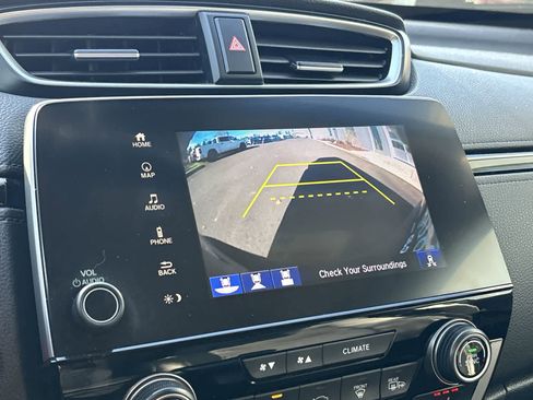 Used 2018 Honda CR-V Touring image 22