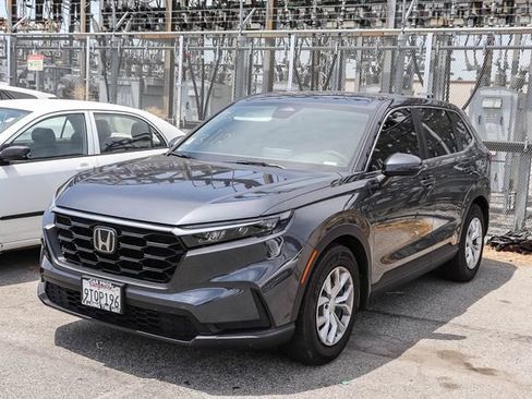 Used 2025 Honda CR-V LX image 5
