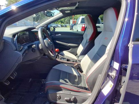 Used 2023 Volkswagen GTI Autobahn FWD image 17
