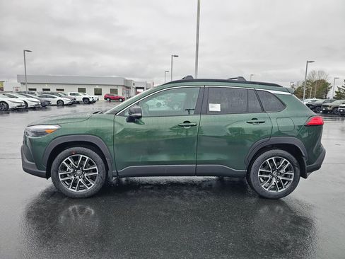 New 2026 Toyota Corolla Cross XLE image 2