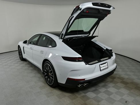 New 2025 Porsche Panamera image 33