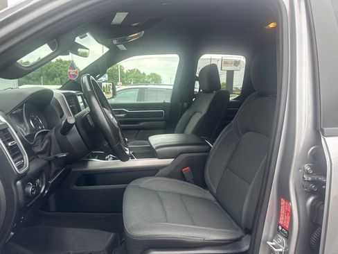 Used 2021 RAM 1500 Big Horn AWD/4WD image 4