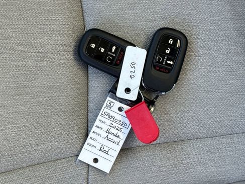 New 2025 Honda Accord SE image 27