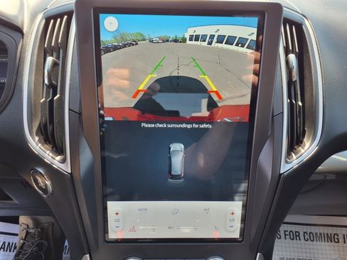 Certified 2023 Ford Edge SEL image 19