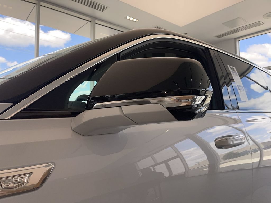 New 2026 Cadillac Escalade IQ Luxury 1 w/ LPO, Floor Liner Package AWD/4WD image 12