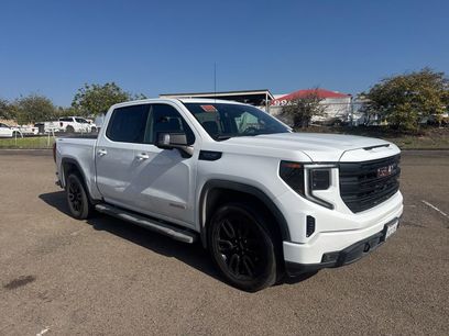 Used 2023 GMC Sierra 1500 Elevation w/ Elevation Premium Package