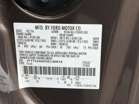 Used 2016 Ford F250 XLT w/ XLT Premium Package RWD image 31