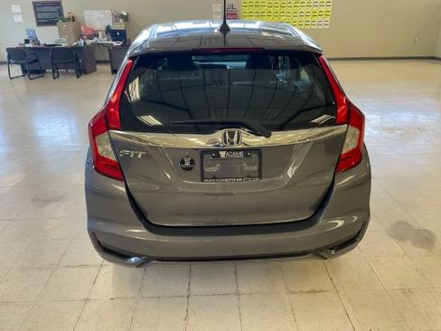 Used 2018 Honda Fit EX image 4
