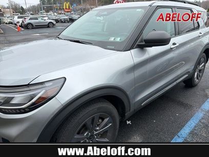 Used 2025 Ford Explorer Active w/ Active Comfort Package