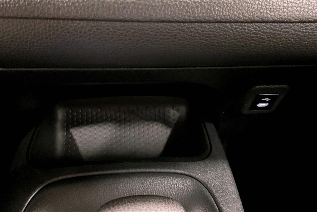 Used 2023 Toyota Corolla LE FWD image 17