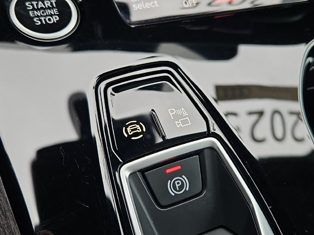 Certified 2025 Audi A5 Premium Plus w/ Premium Plus AWD/4WD image 18