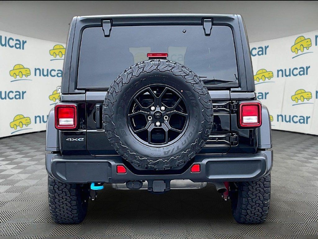 Used 2024 Jeep Wrangler Unlimited AWD/4WD image 5