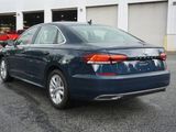 Used 2020 Volkswagen Passat 2.0T SE image 4