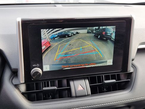 Certified 2025 Toyota RAV4 LE image 16