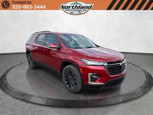 Used 2023 Chevrolet Traverse RS w/ LPO, Floor Liner Package AWD/4WD image 3