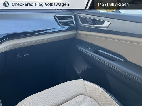 New 2026 Volkswagen Atlas SE image 30