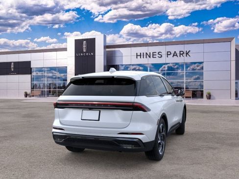 New 2026 Lincoln Nautilus Premier w/ Equipment Group 102A AWD/4WD image 8