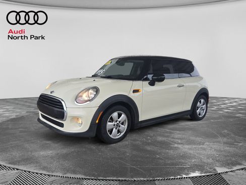 Used 2016 MINI Cooper 2-Door Hardtop FWD image 1