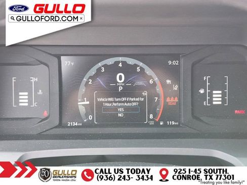 Used 2025 Toyota Tacoma SR5 AWD/4WD image 25