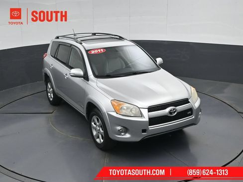 Used 2011 Toyota RAV4 Limited w/ Limited Extra Value Pkg AWD/4WD image 43