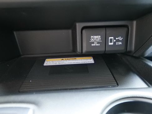 Used 2022 Honda Passport TrailSport image 26