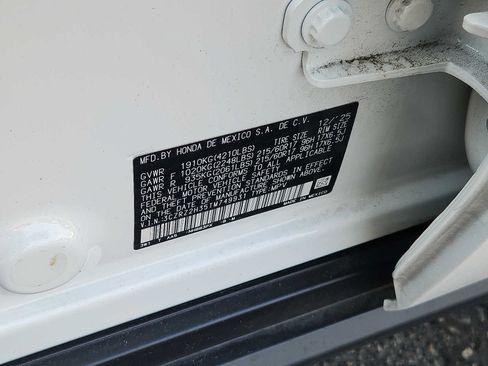Certified 2026 Honda HR-V LX image 26