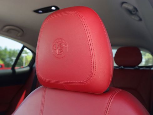 Used 2021 Alfa Romeo Stelvio Sprint w/ Active Assist 1 Package RWD image 23