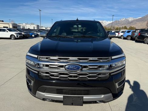 Used 2023 Ford Expedition Platinum image 8