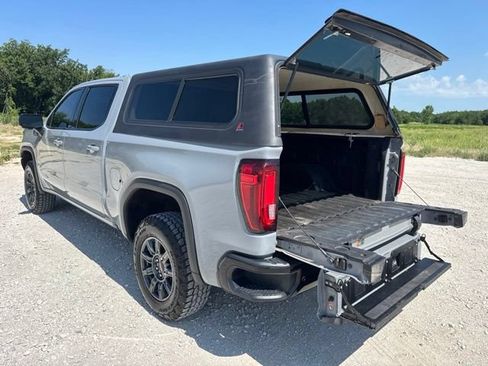 Used 2024 GMC Sierra 1500 AT4X AWD/4WD image 4
