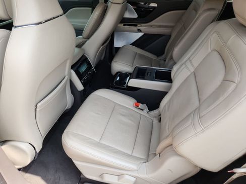 Used 2020 Lincoln Aviator Reserve w/ Equipment Group 202A AWD/4WD image 29