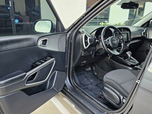 Used 2021 Kia Soul X-Line image 15