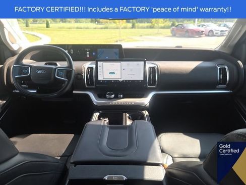 Used 2025 Ford Expedition Platinum AWD/4WD image 28