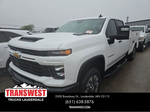 Used 2025 Chevrolet Silverado 2500 Custom w/ Custom Value Package AWD/4WD image 1