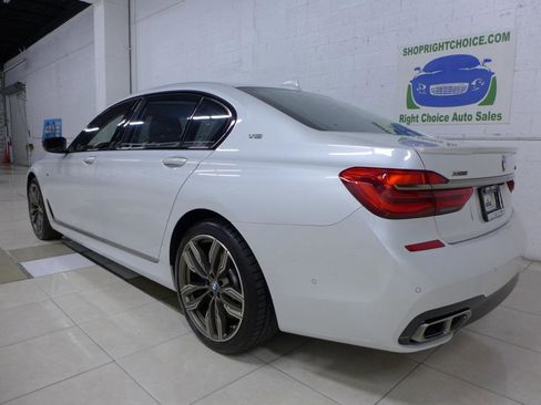Used 2019 BMW M760i xDrive AWD/4WD image 4