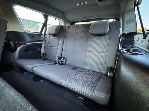Used 2019 GMC Yukon XL SLE image 28