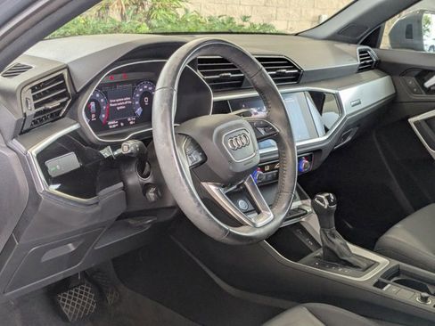 Used 2020 Audi Q3 2.0T Premium AWD/4WD image 2
