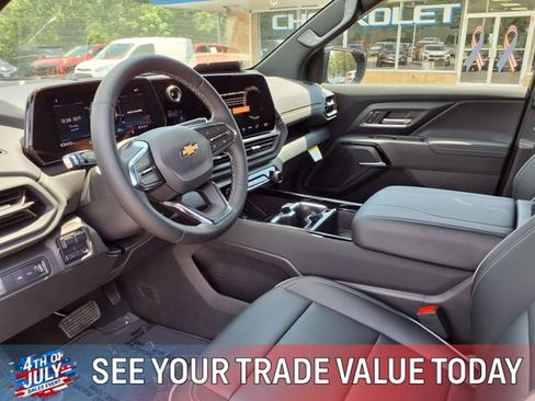 New 2026 Chevrolet Silverado EV LT AWD/4WD image 3