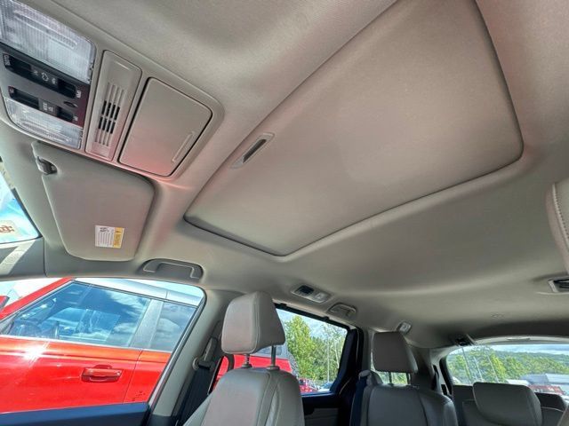 Used 2018 Honda Odyssey EX-L image 15