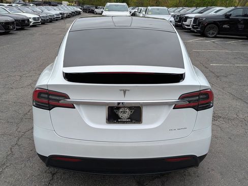 Used 2020 Tesla Model X Long Range AWD/4WD image 8
