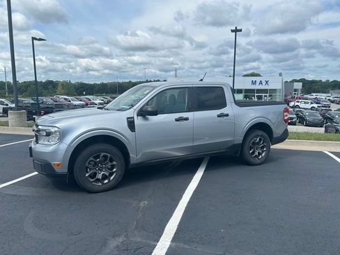 Certified 2022 Ford Maverick XLT w/ Equipment Group 300A Standard AWD/4WD image 2