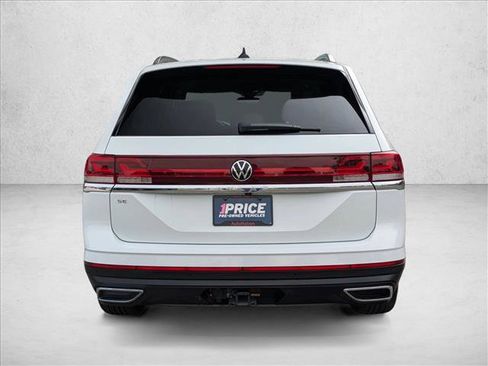 Used 2025 Volkswagen Atlas SE image 6