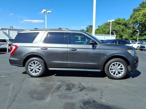 Used 2021 Ford Expedition XLT AWD/4WD image 8